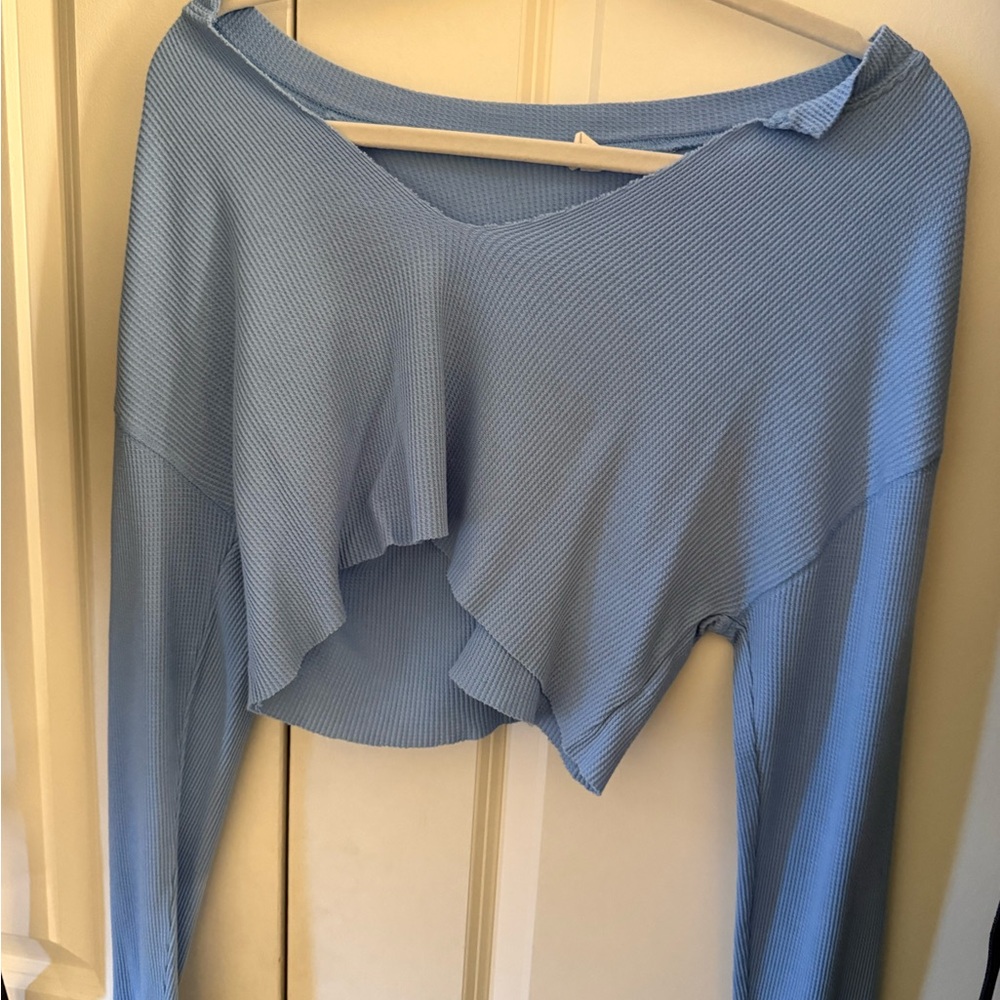 Blue Cropped Long Sleeve Top